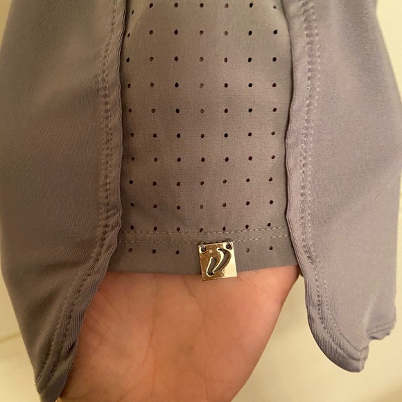 🌵4/$20 Grey Toronto Raptors Sleeveless Active Top - Picture 6 of 7